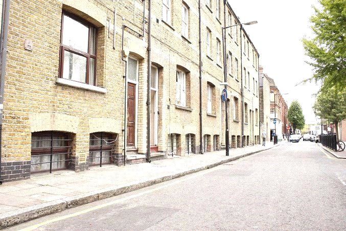 Property photo 1 of 8 Picture No. 01