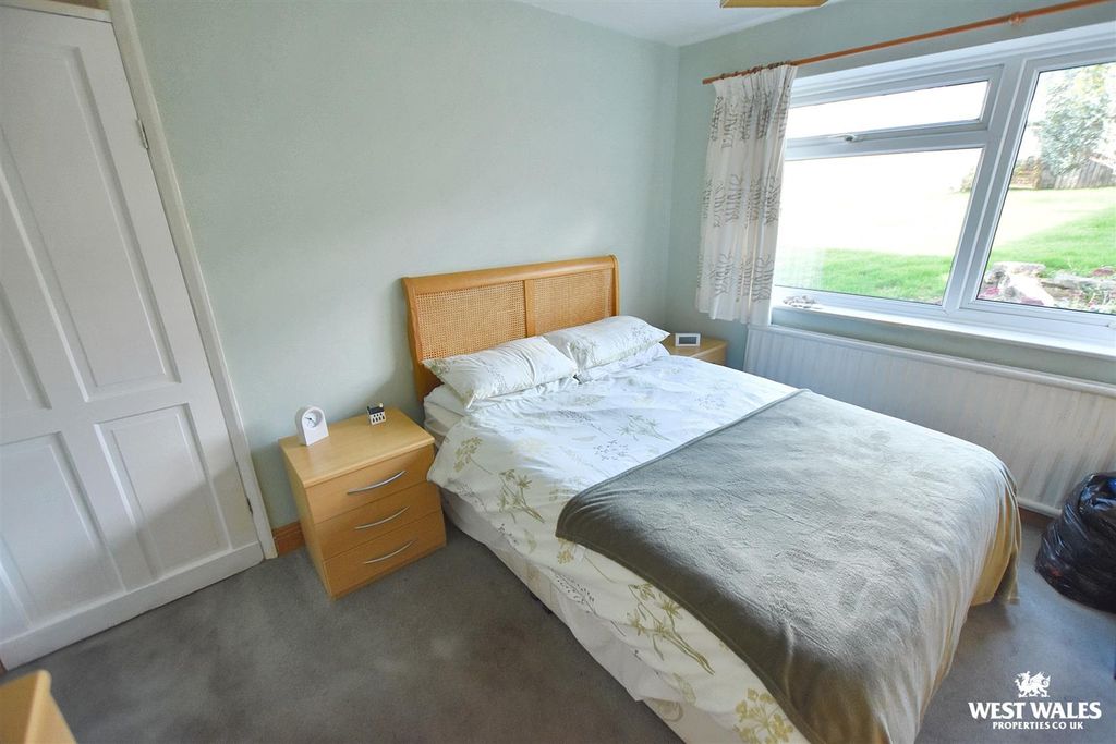 Additional image 18 of 3 bed detached bungalow for saleWhitehall Avenue, Pembroke SA71