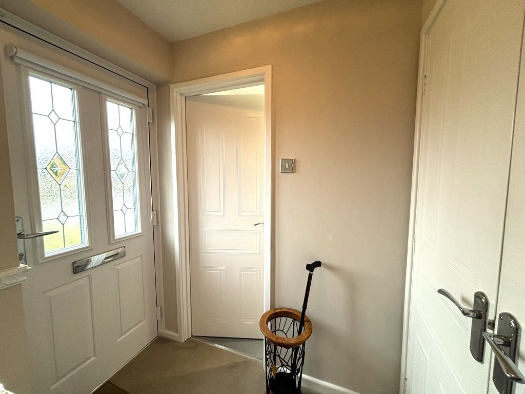 Property photo 2 of 14 Photograph 2