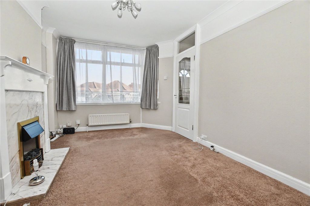 Property photo 2 of 11 Picture No. 05