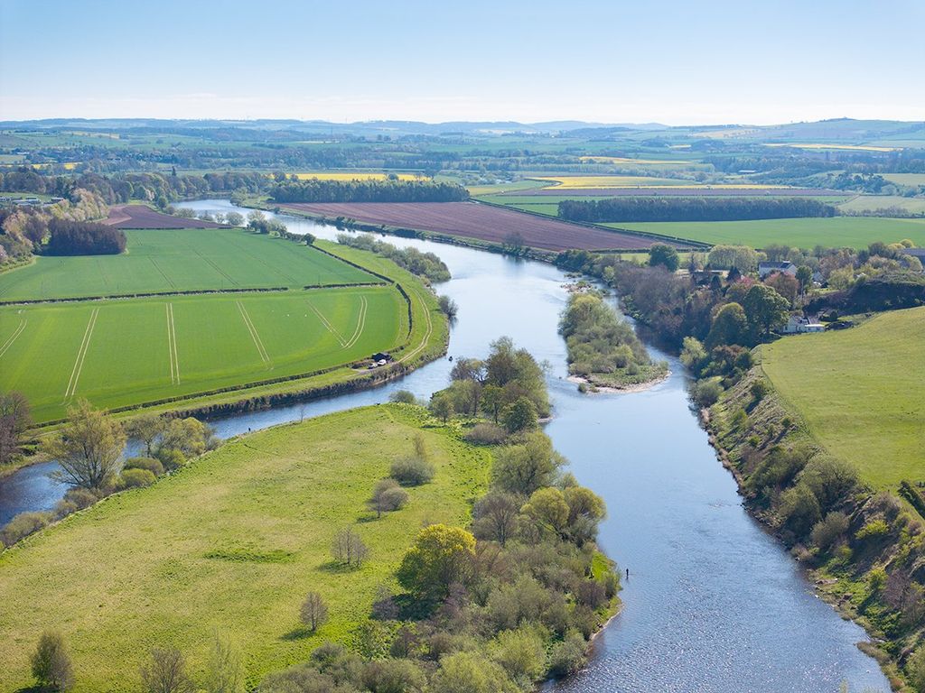 Property photo 1 of 9 Wark Tweed Fishings