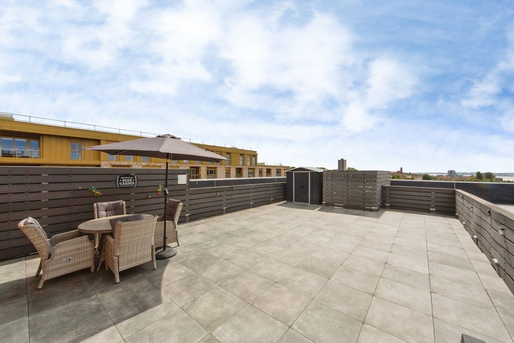 Property photo 1 of 17 Pbox-Img.Jpg