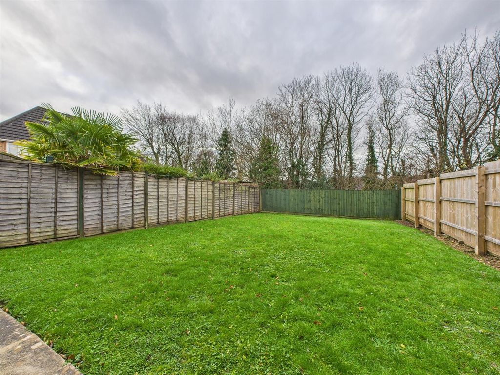 Property photo 2 of 19 Cam02295G0-Pr0362-Still022.Jpg