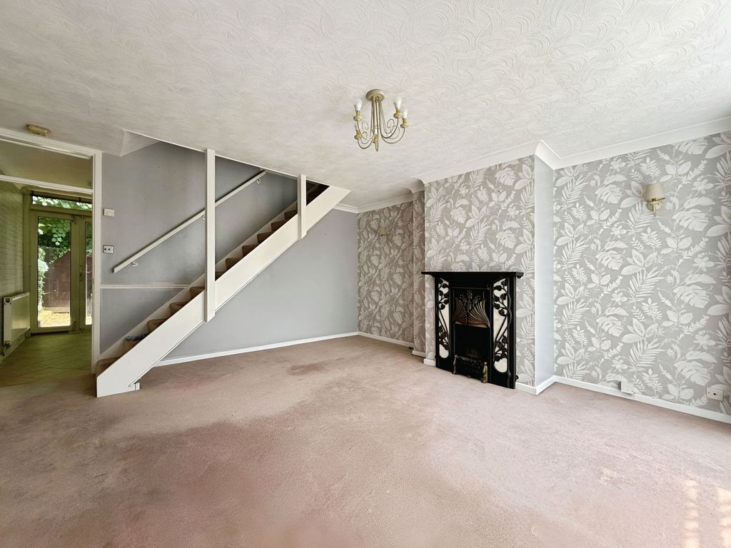 Property photo 3 of 9