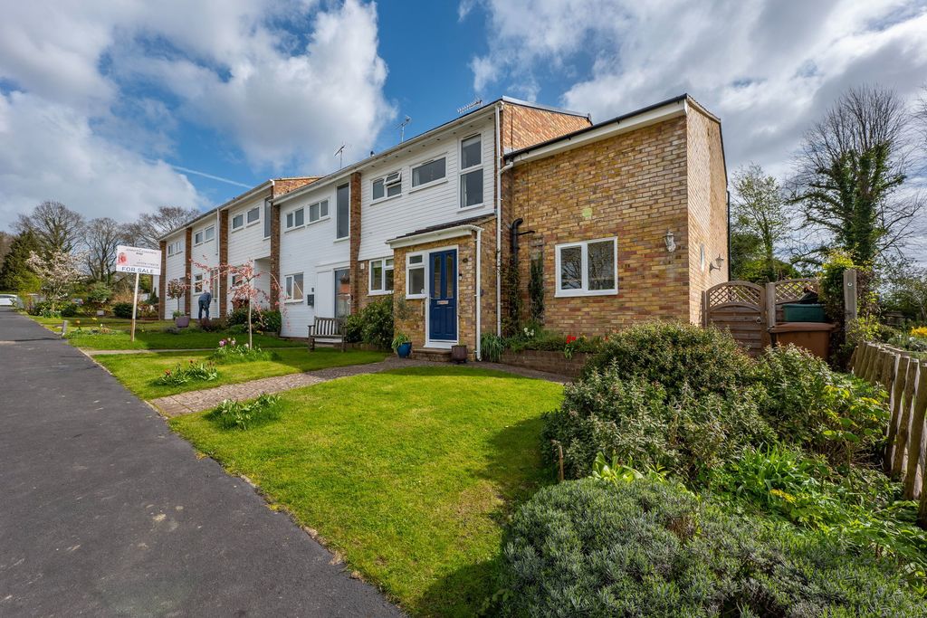 Property photo 3 of 38