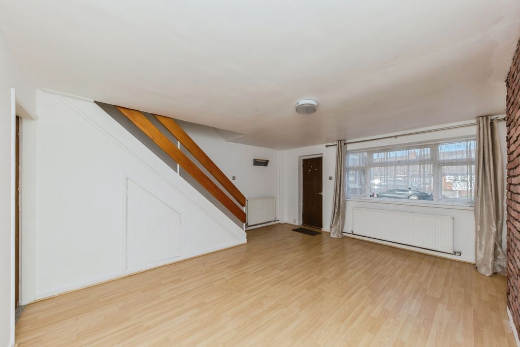 Property photo 2 of 15 Pbox-Img.Jpg