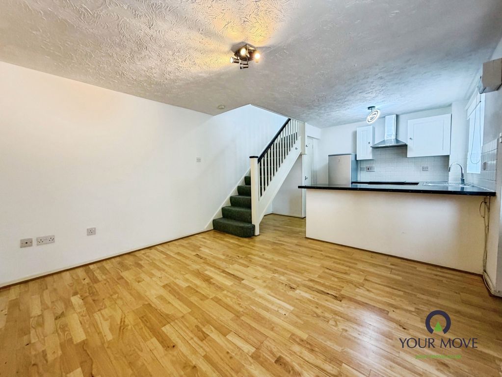 Property photo 2 of 10 Pbox-Img.Jpg