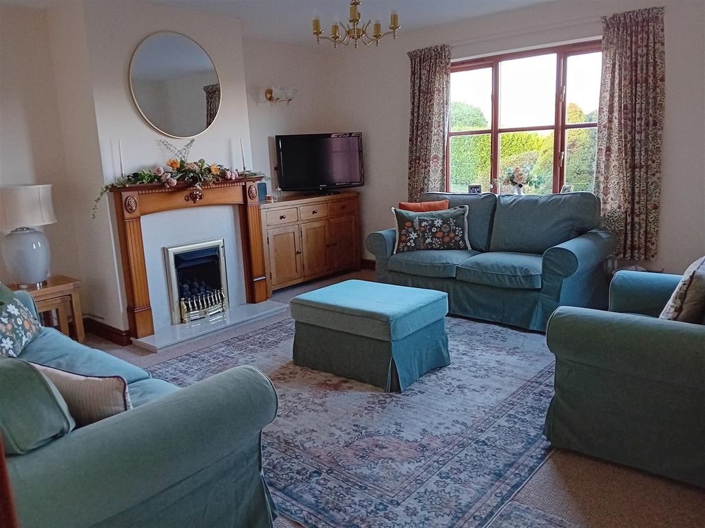 Property photo 3 of 20 Front.Jpg