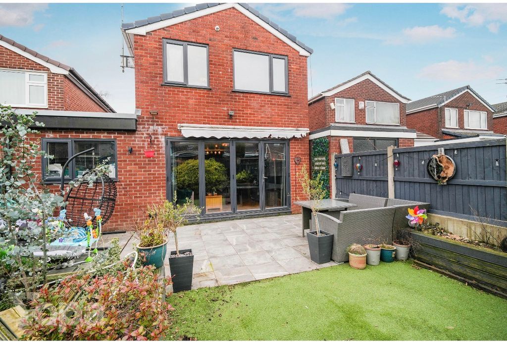 Property photo 2 of 19 Img_1679