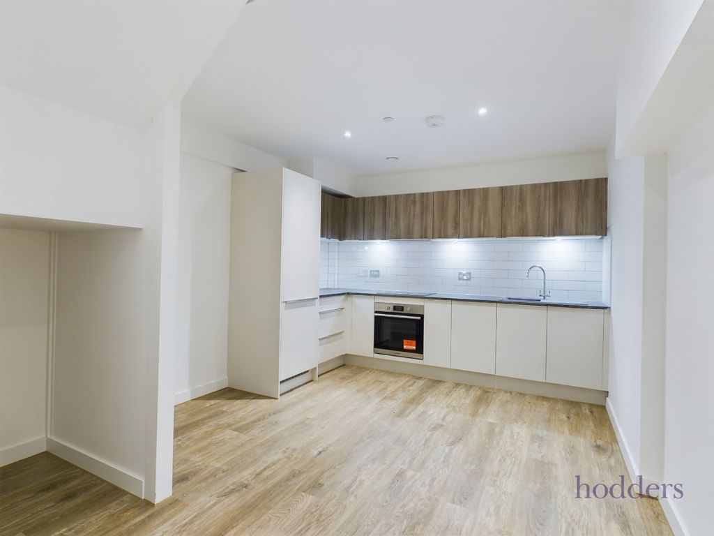 Property photo 3 of 12 Picture No. 06