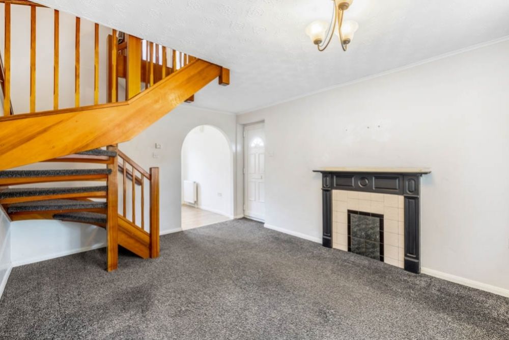 Property photo 3 of 12 Lrg_36 St Nicholas Close (Boston)-9