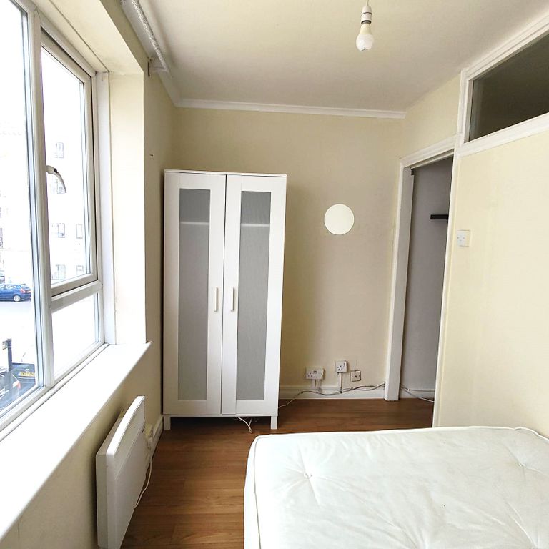 Property photo 3 of 9