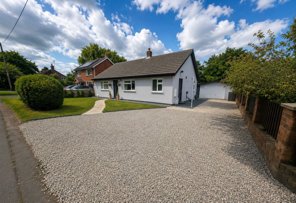 Property photo 1 of 14 4990571