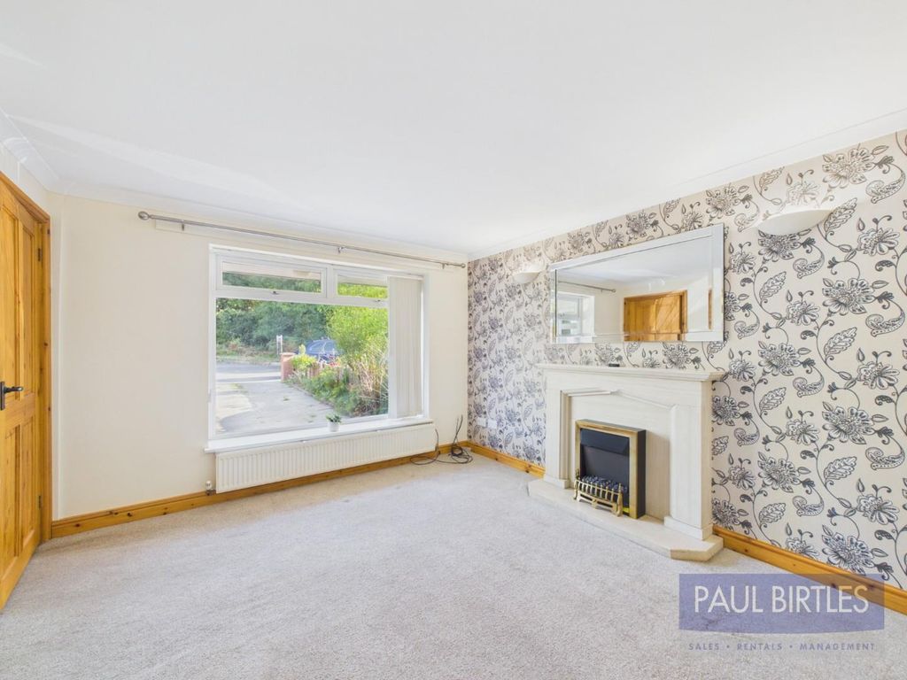 Property photo 3 of 28 Cam04378G0-Pr0425-Still029.Jpg