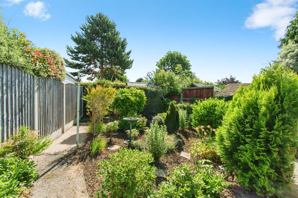 Property photo 3 of 14