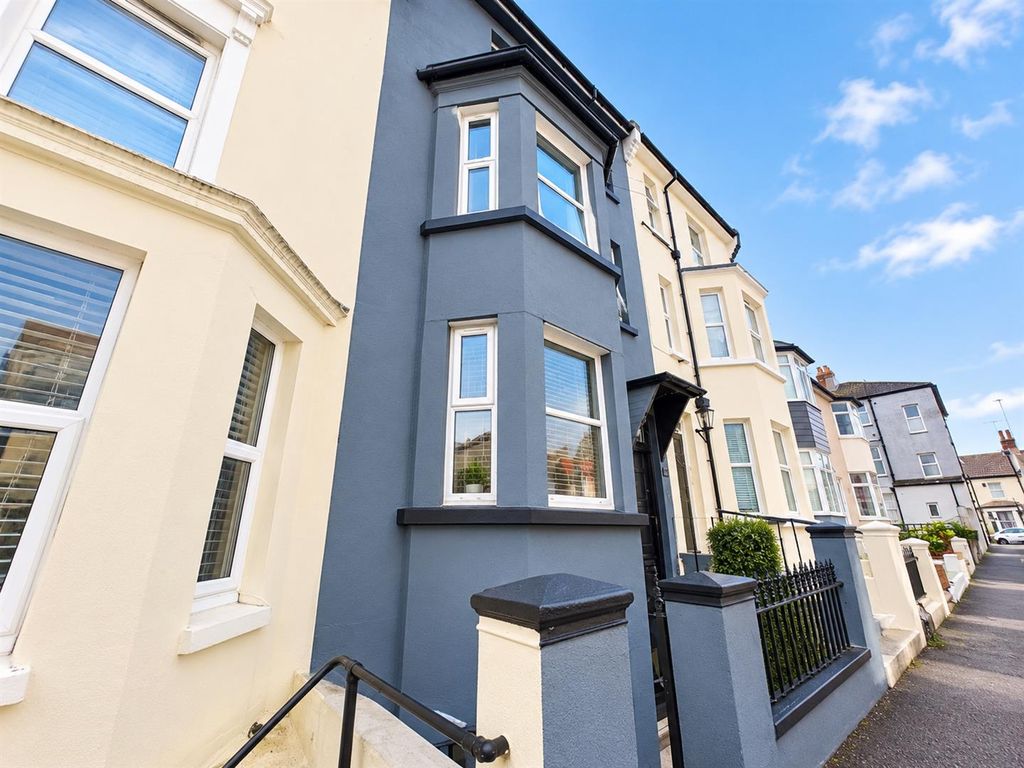 Property photo 1 of 6 ee23d880-E242-4A02-B805-18799B931Fbe.Png