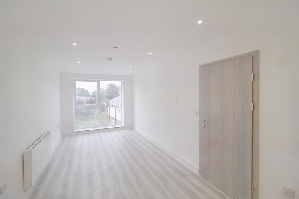 Property photo 3 of 13 Img_5293.Jpg