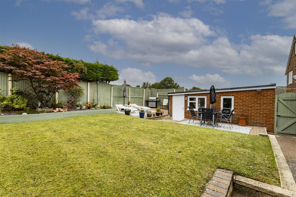 Property photo 3 of 21 Rear Garden