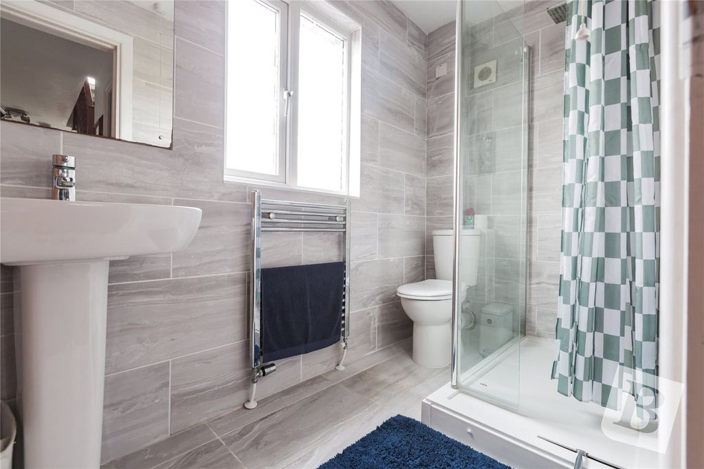 Property photo 3 of 18 Shower Room