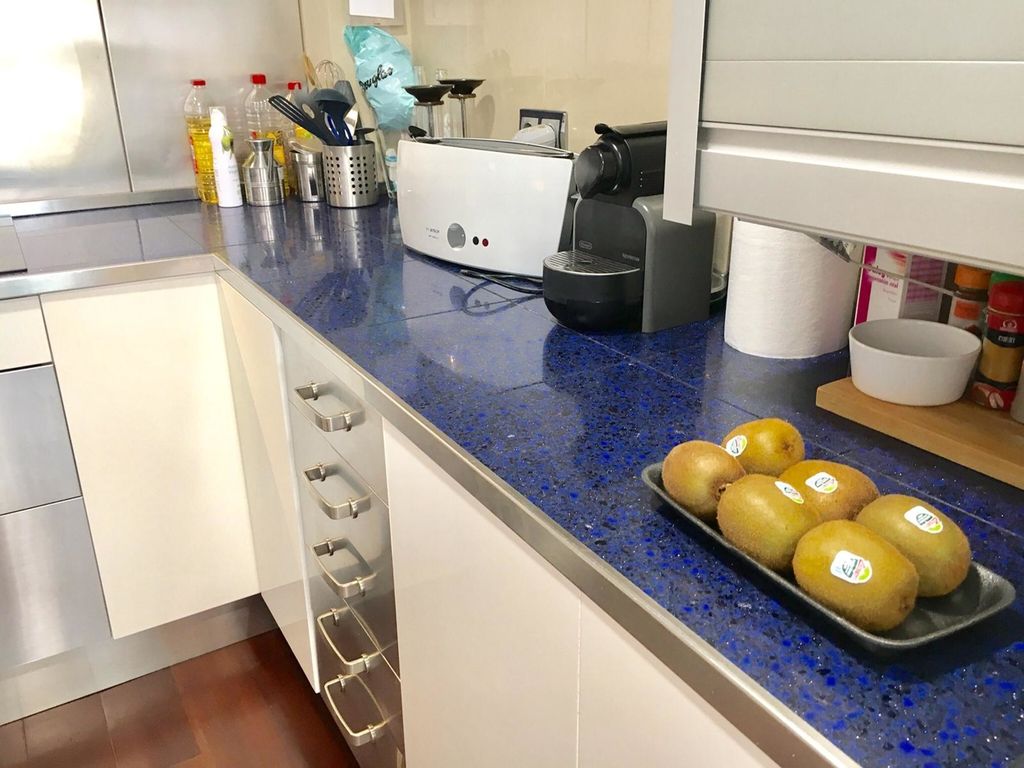 Property photo 3 of 24 1536