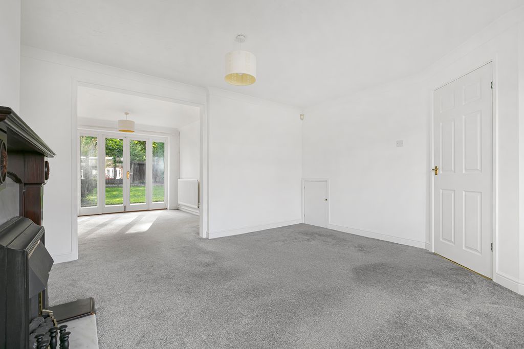 Property photo 2 of 17 Reception Room