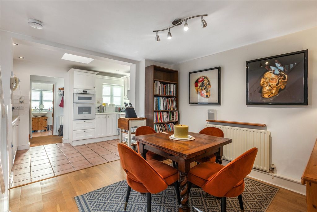 Property photo 3 of 12 Kitchen/Dining Room