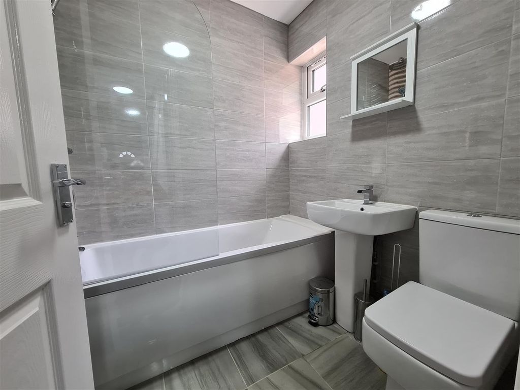 Property photo 3 of 11 20200826_120606.Jpg