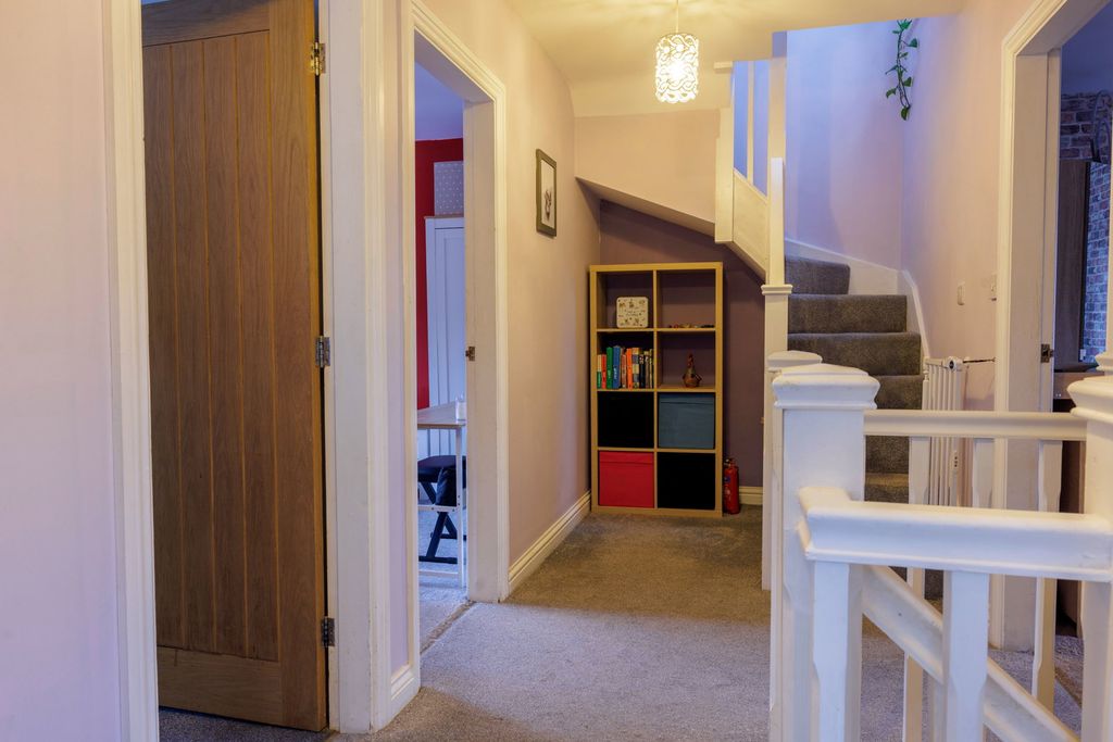 Additional image 7 of 5 bed detached house for saleAscot Drive, Dudley DY1