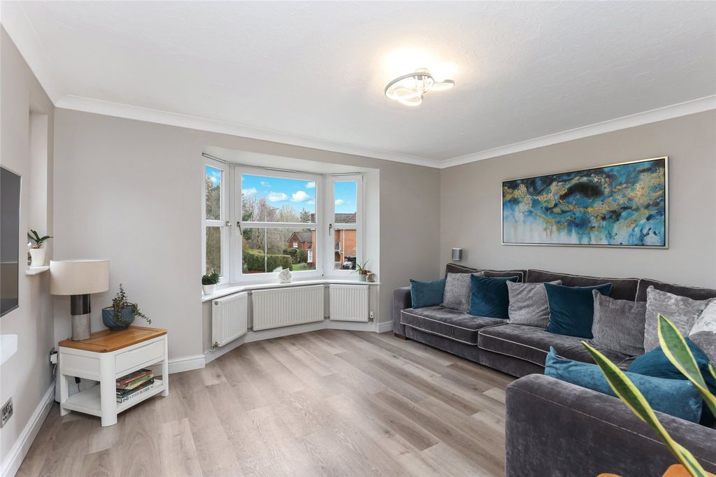 Property photo 2 of 17 Picture No. 02