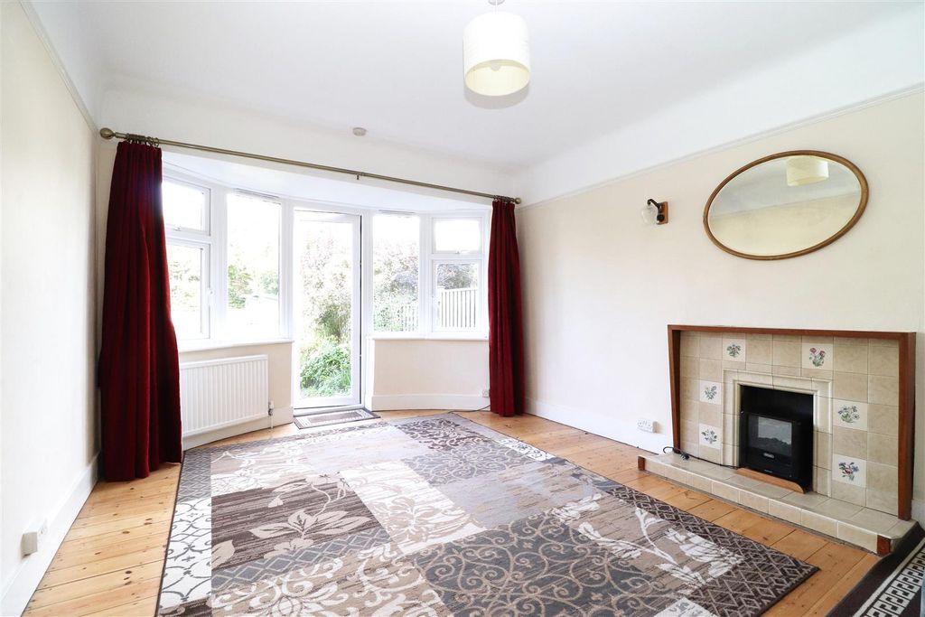 Property photo 2 of 6 Img_9704.Jpg