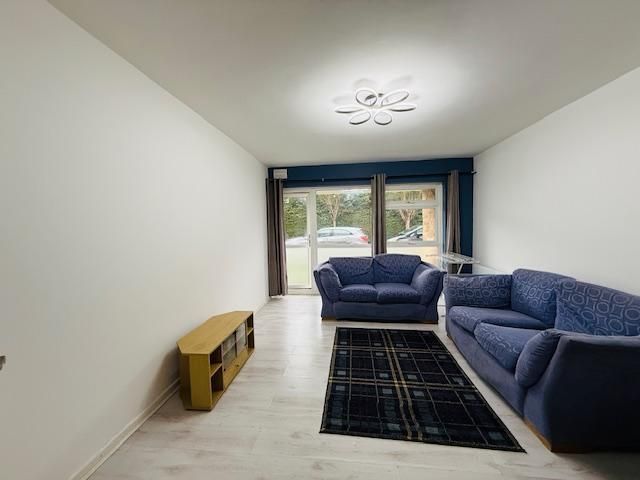 Property photo 2 of 7 Photo 2