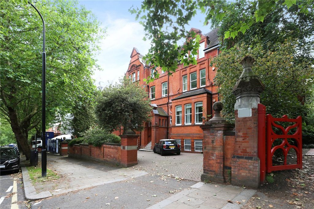 Property photo 2 of 9 Exterior