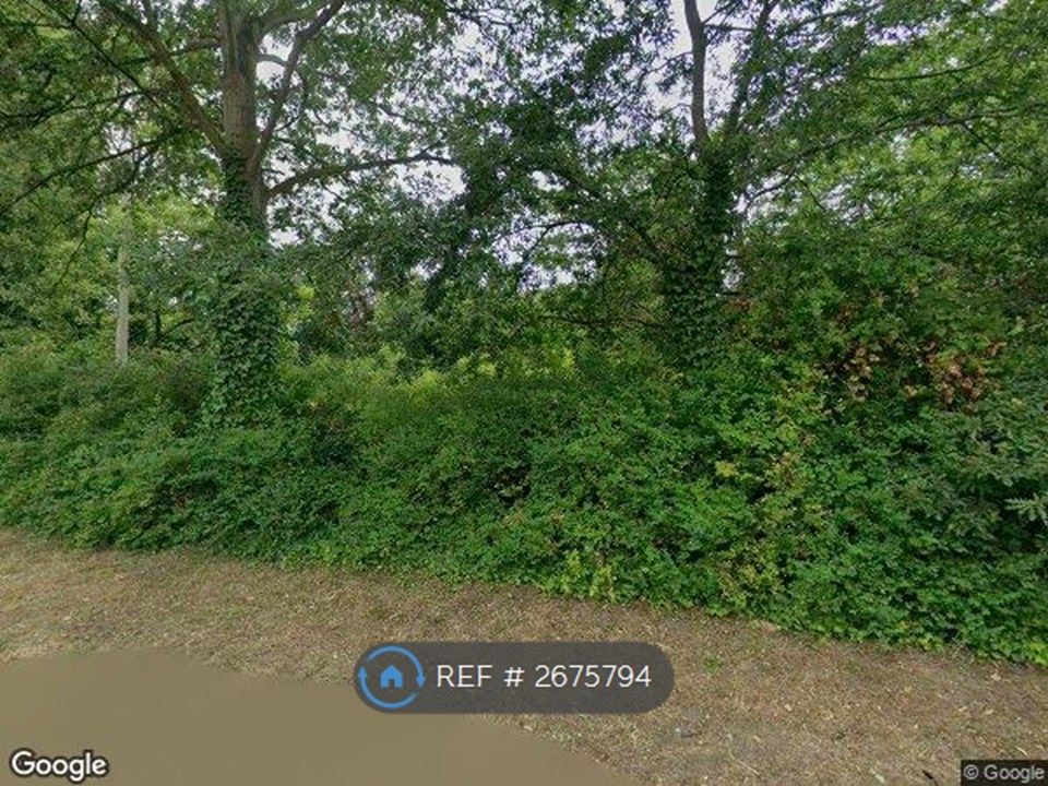 Property photo 1 of 1