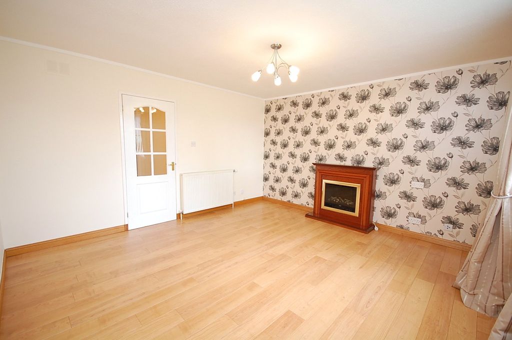 Property photo 3 of 13 Photo 3