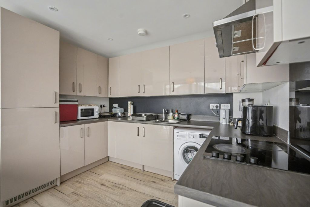 Property photo 3 of 15 20260325090901_243A4977_2Gtnj