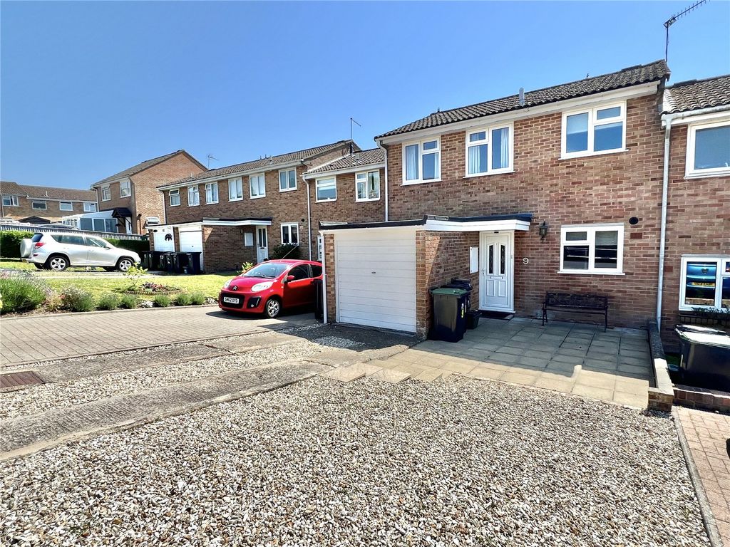 Property photo 1 of 10 Picture No. 13