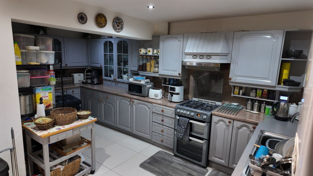 Property photo 3 of 20 Dji_20250925193035_0498_D.Jpg