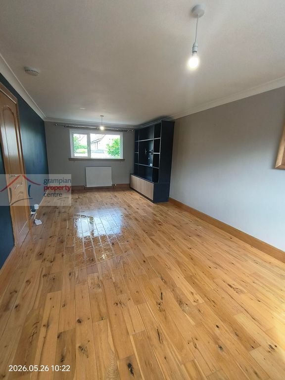 Property photo 2 of 16 Img20260526102207