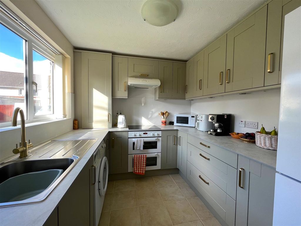 Property photo 3 of 18 Image00016.Jpeg