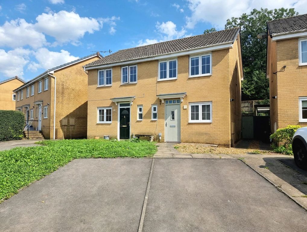 Property photo 1 of 23