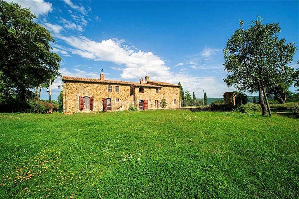 Property photo 2 of 30