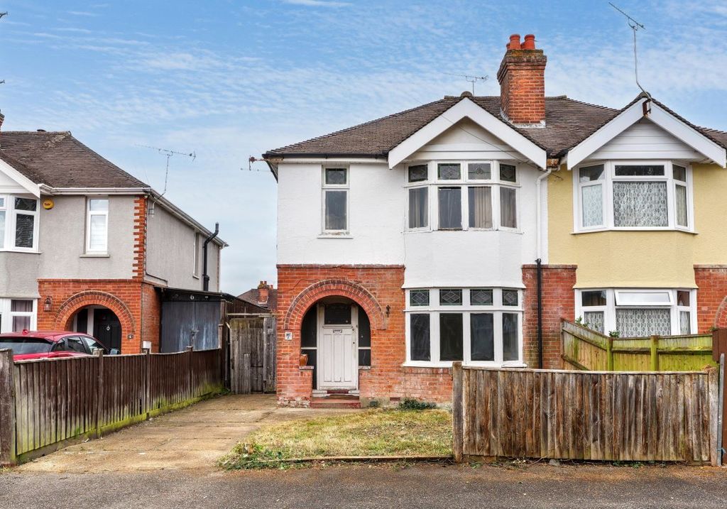 Property photo 1 of 9