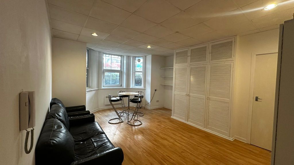 Property photo 2 of 6 View