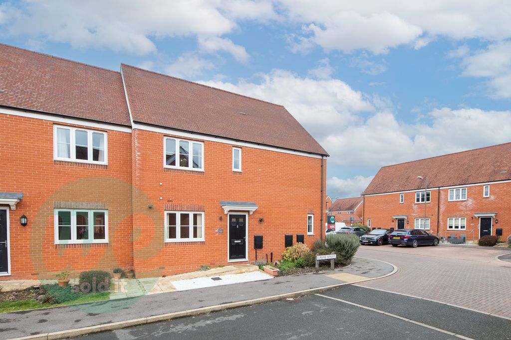 Property photo 1 of 9 Estate Agents Aylesbury-14