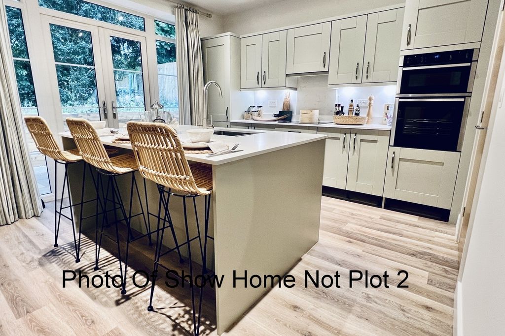 Property photo 2 of 11 Gallery