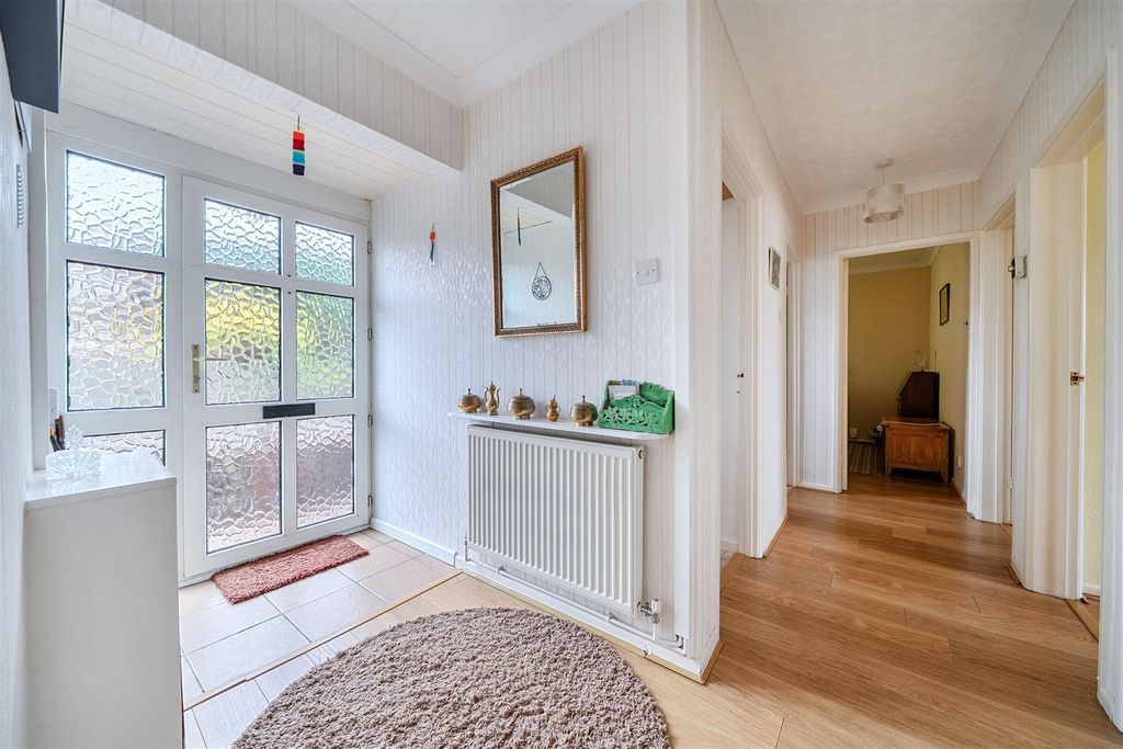 Property photo 3 of 24 1376827-13-69146c04c21B1.Jpg