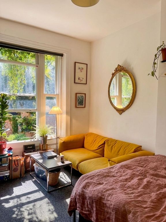 Property photo 1 of 3