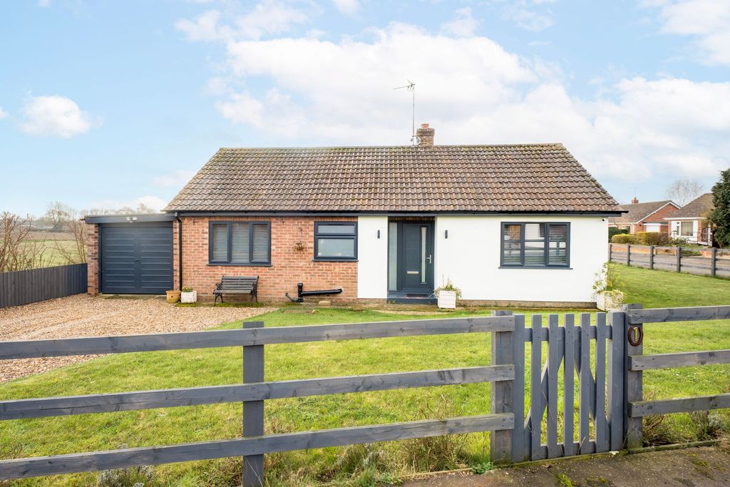 Property photo 1 of 16