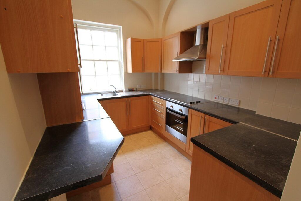 Property photo 3 of 5