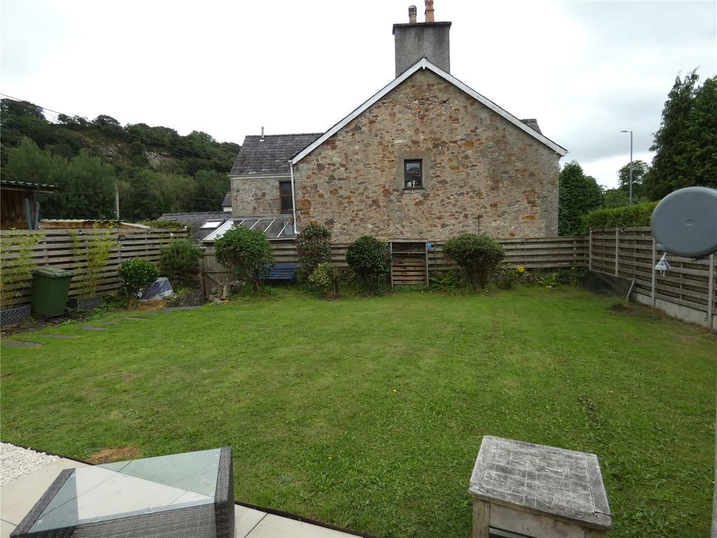Property photo 1 of 37 Picture No. 40
